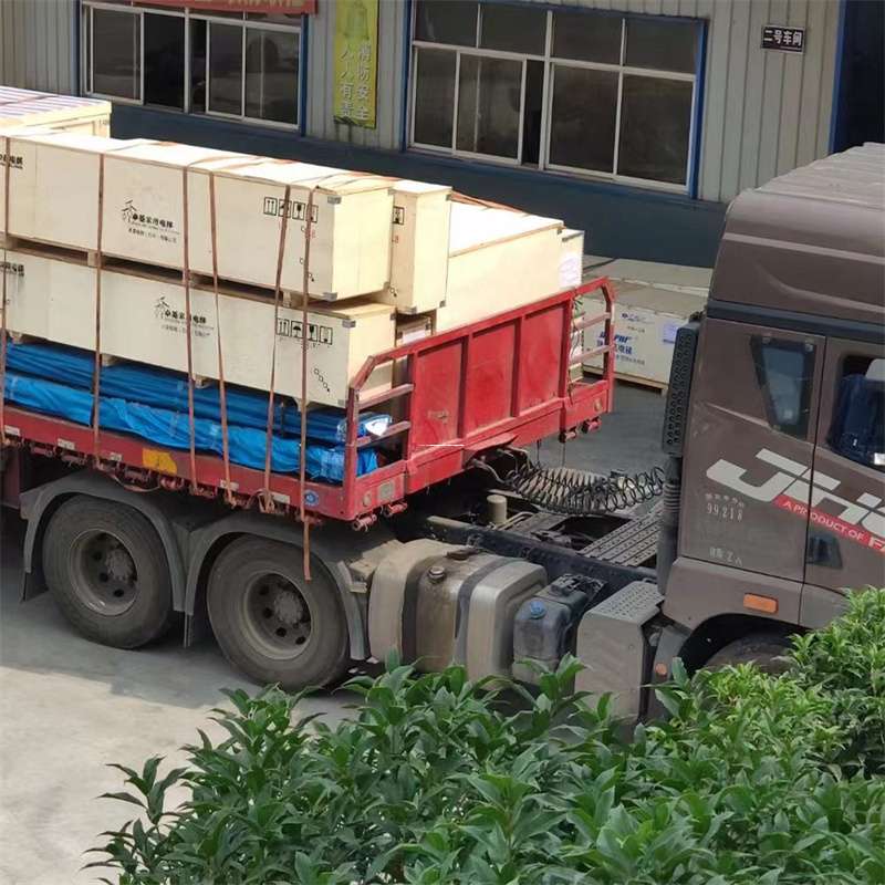 河南信阳息县至新疆阿勒泰福海县物流专线，一站式服务，让您的货物畅行无忧